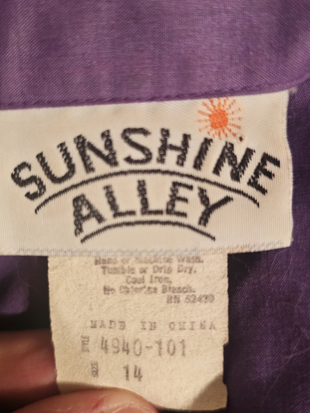 Vintage Button-Front Fit & Flare Day Dress - Purple - Picture 9 of 10